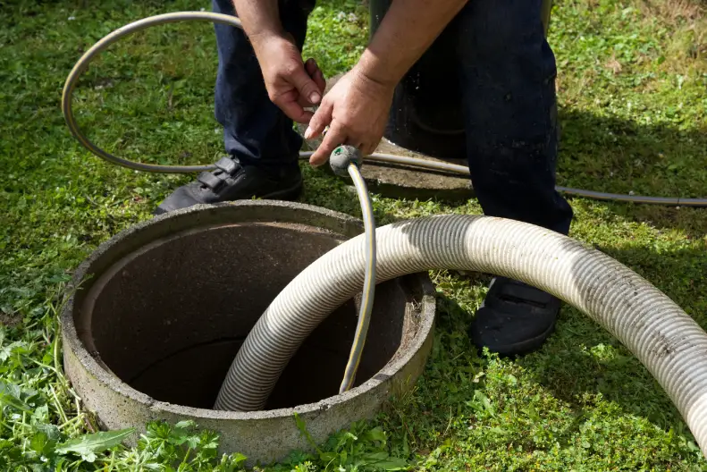 Septic Tank Cleaner in Miami Gardens, FL