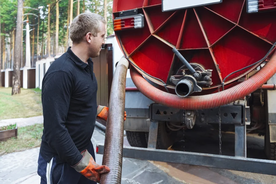 How Septic Tank Pumping Prevents Groundwater Contamination in Miami Gardens, FL